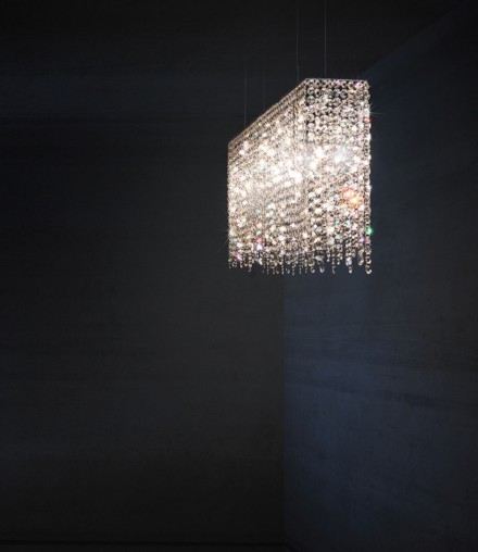 LINEA CRYSTAL CHANDELIER